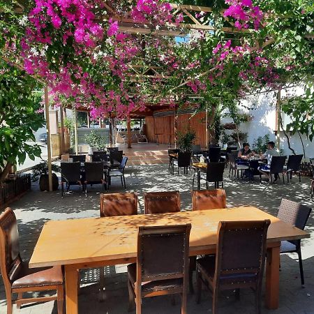Arsuz Yunus Otel ฮาไตย์ ภายนอก รูปภาพ